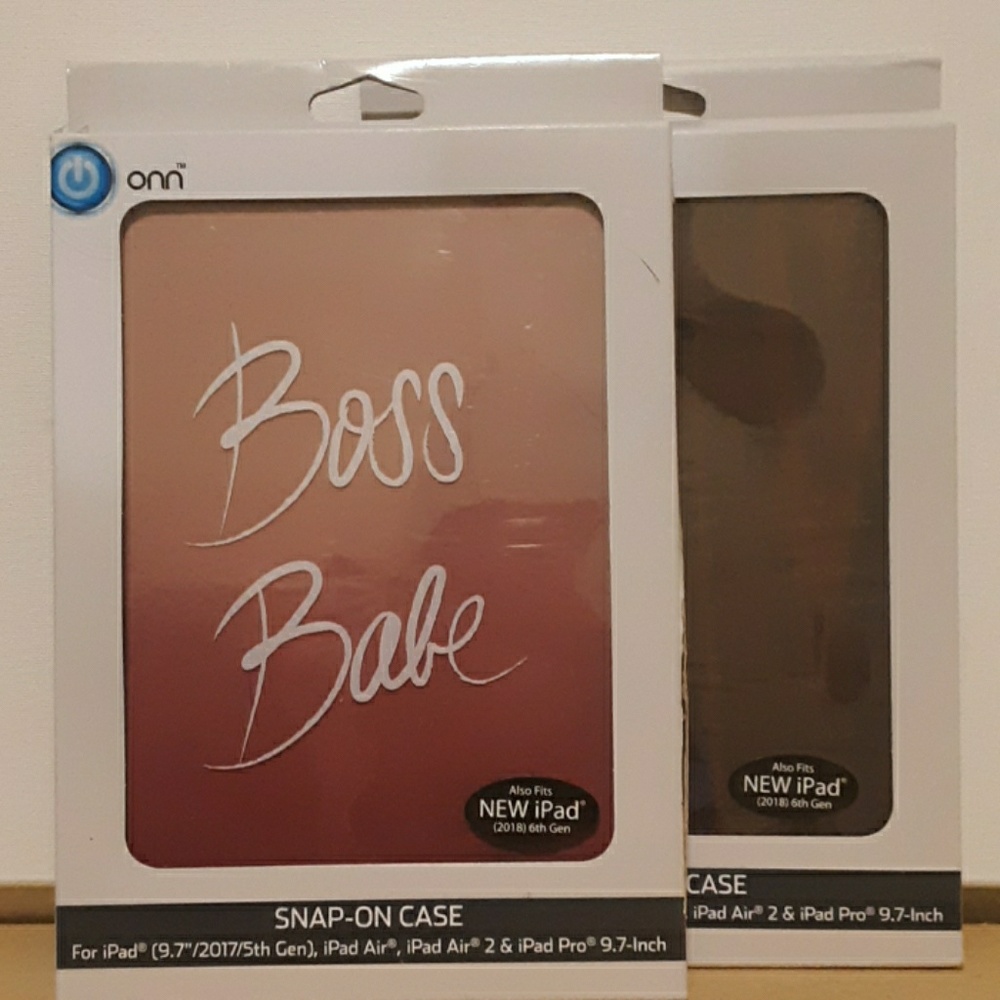 Onn | iPad Snap on case set